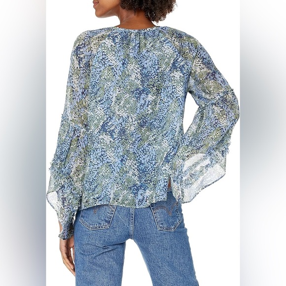 Ramy Brook Pennie 100% Silk Floral Kimono Sleeve Blouse Top size Medium Blue. 24 - Picture 5 of 9